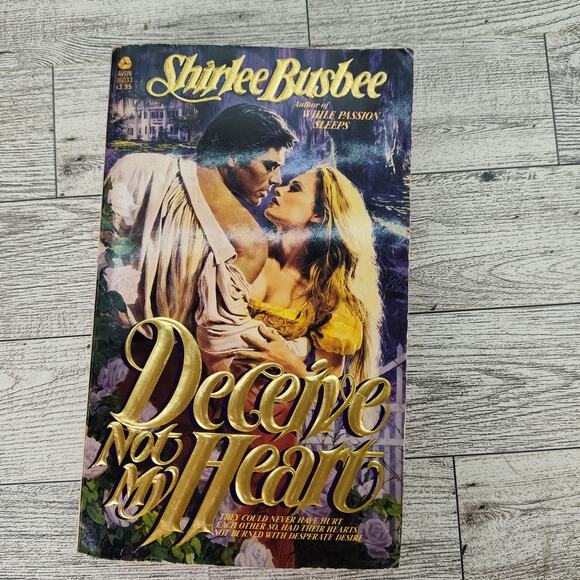 Deceive Not My Heart by Shirlee Busbee 1984 Avon First‎ Print Paperback Romance - Picture 10 of 11